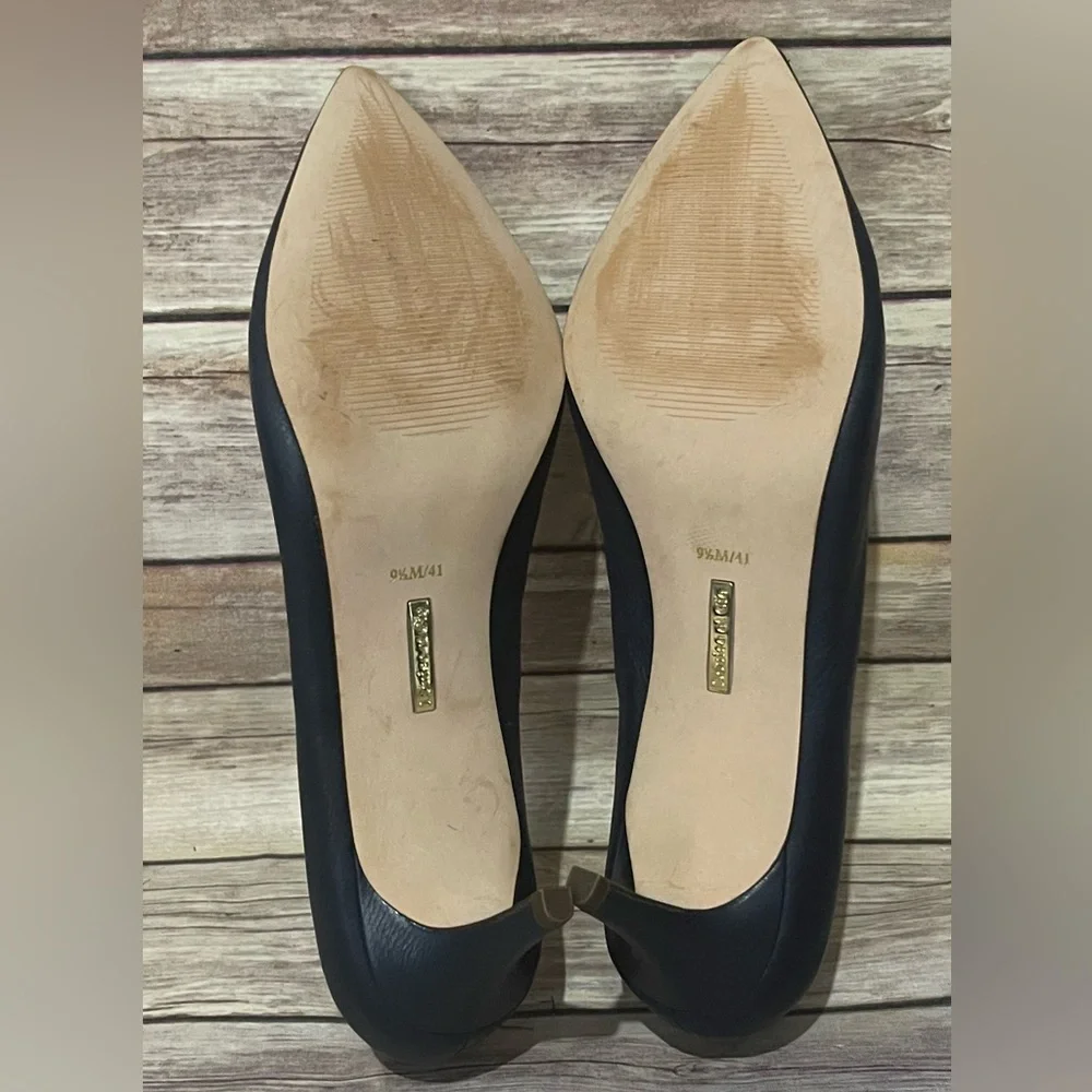 Louise Et Cie Jordyna Size 9.5 Navy Leather Pumps Heels - Picture 7 of 8
